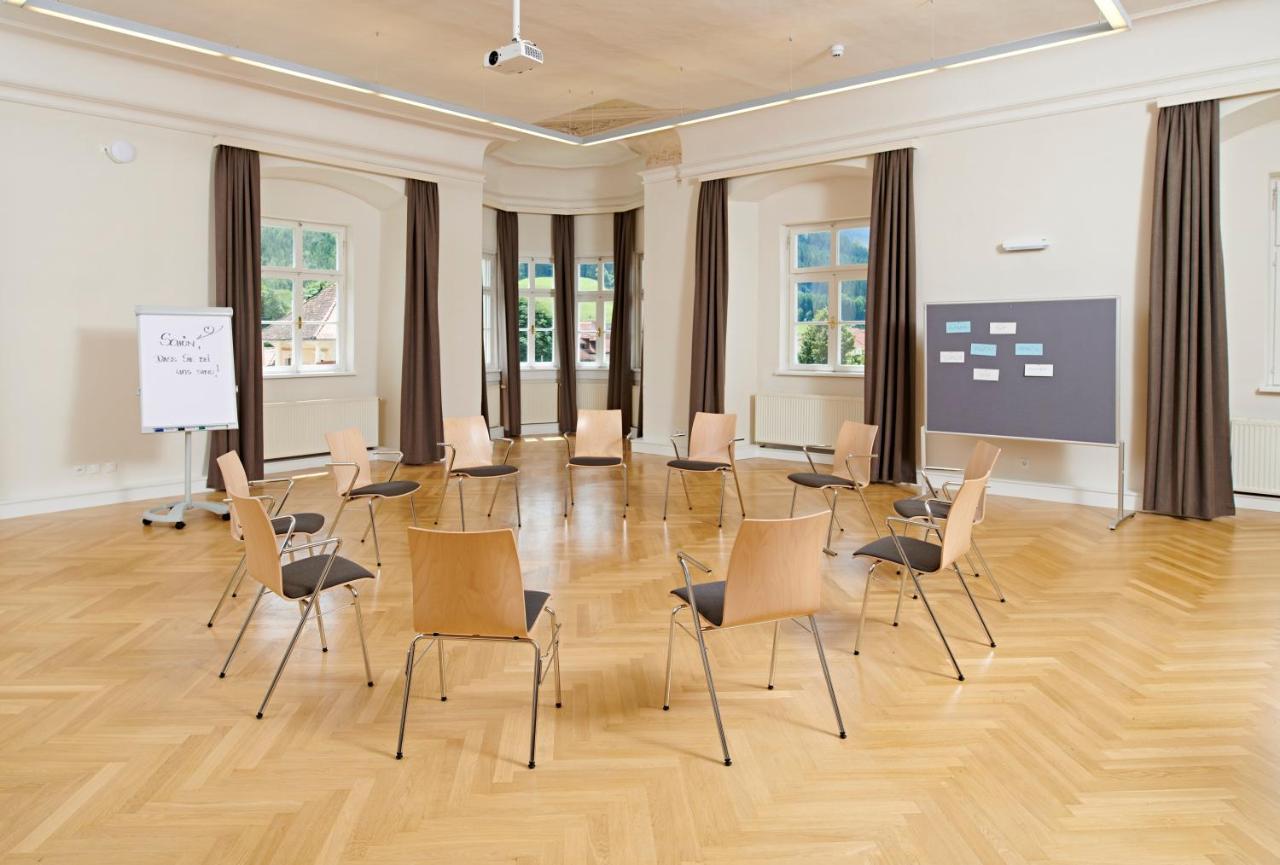 Jufa Hotel Stift Gurk Dış mekan fotoğraf